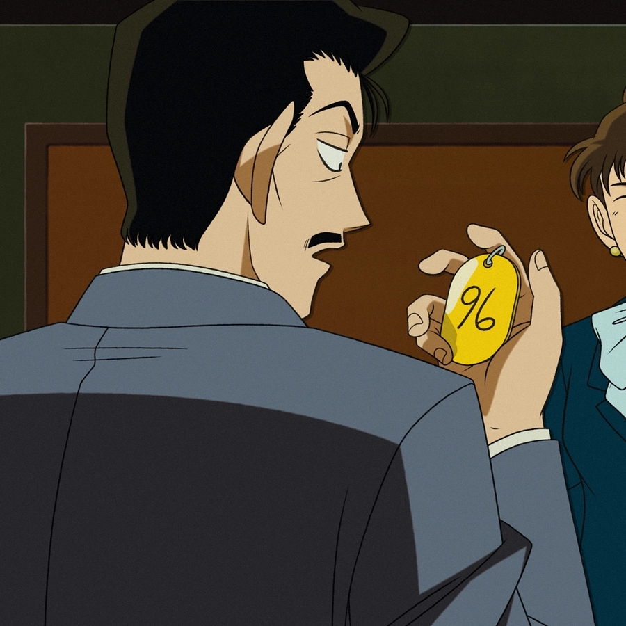 Shinichi Kudo often relies on Kogoro Mori's detective insights