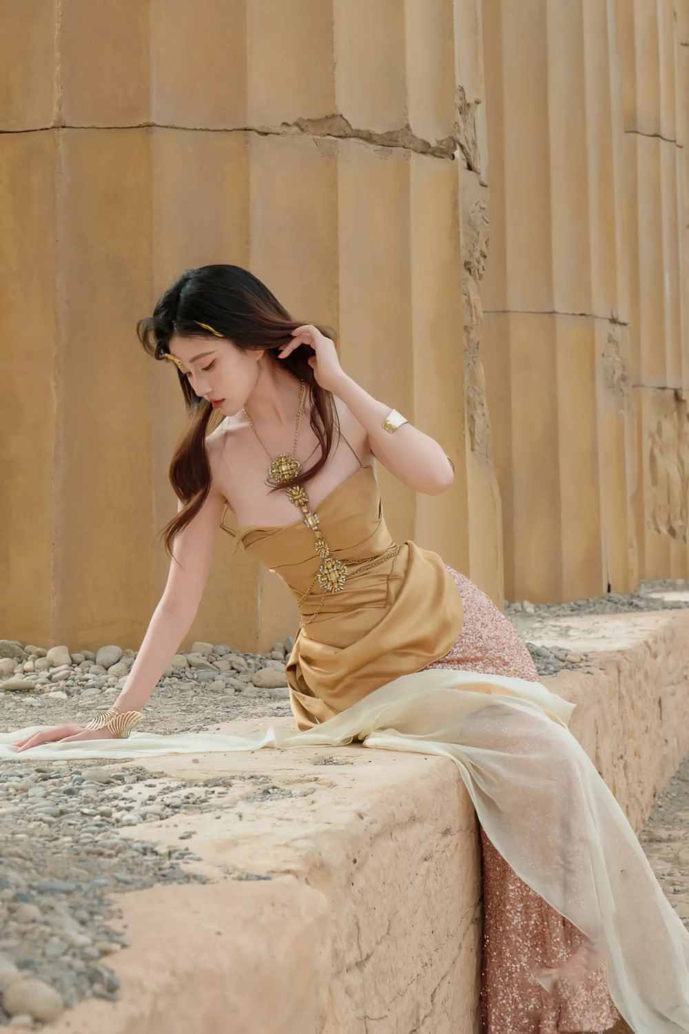 Russian girl photo 6000 melts icy perfection and explosive golden fire