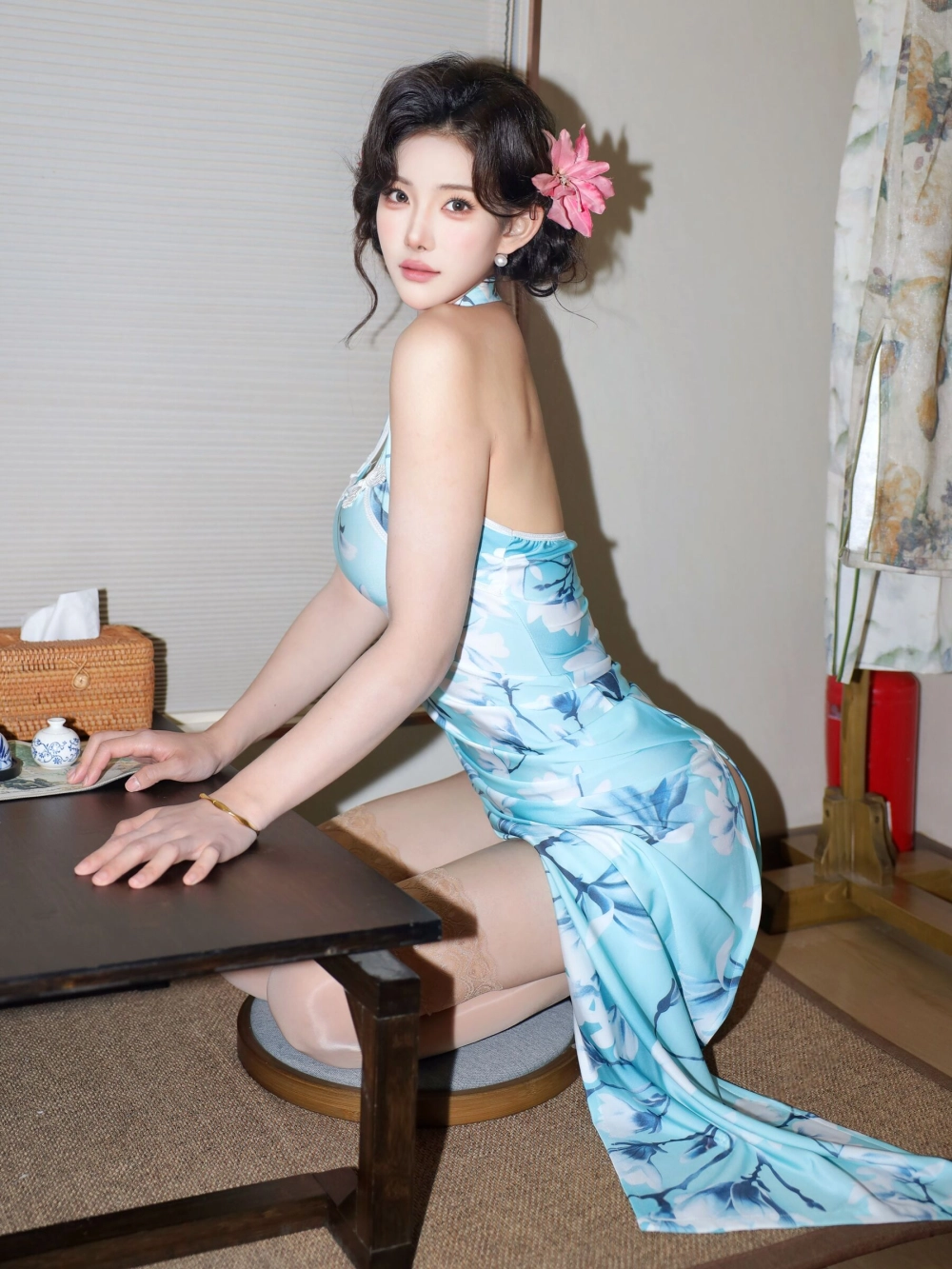 Small girl photo awakens petite fire and irresistible tiny blaze