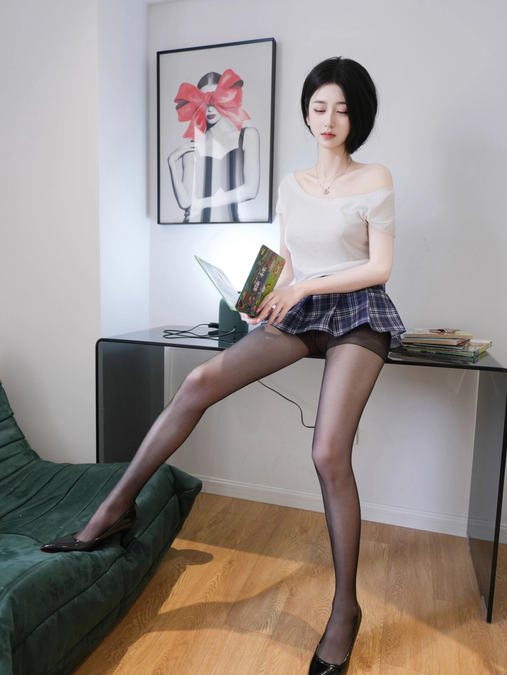 16 year girl photo ignites untouched flames and youthful explosive temptation